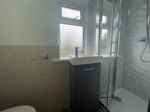 Photo 32- click for photo gallery